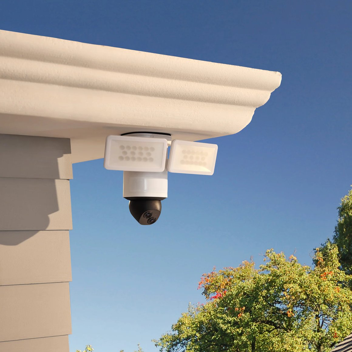 Eufy EufyCam E340 flóðljósa myndavél